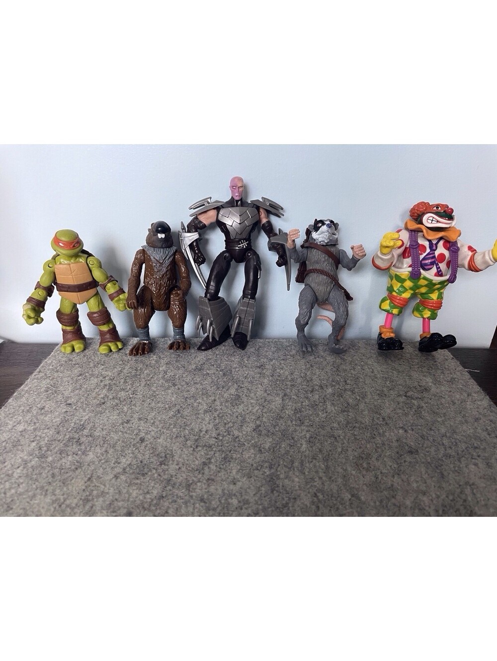 Teenage Mutant Ninja Turtles Action Figures- 7'' Lot Of 5 Clownin Shredder